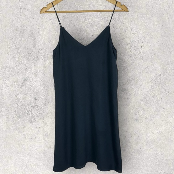 SOLD Zara Navy Blue Slip Mini Dress Size XS V-Neck Lined Minimalist Party Travel - Picture 6 of 14